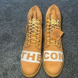 The icon Sample timberlane boots.         MESSAGE ME BEFORE BUYING